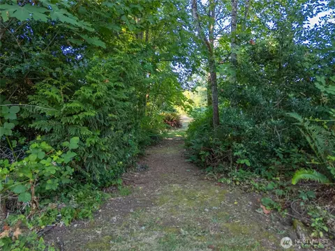 16621 188th Ave SE #LOT 1, Renton, WA 98058