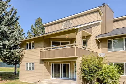 20795 Kahler Dr #E8, Leavenworth, WA 98826