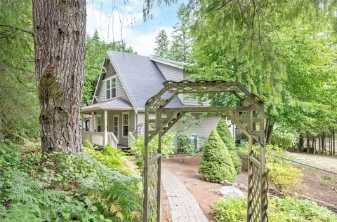 13427 Burchard Dr SW, Port Orchard, WA 98367