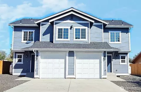 408 E 410 E 4th St, Warden, WA 98857