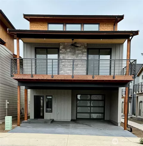 211 Riverwalk Dr, Lynden, WA 98264