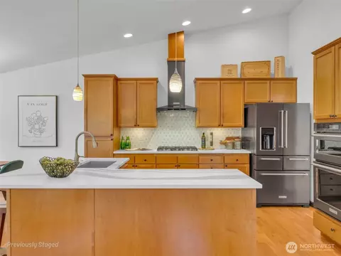 Kitchen - 4210 157th Pl SE, Bothell, WA 98012 photo 2 of 4