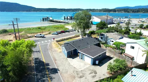 2560 Lummi View Dr, Bellingham, WA 98226