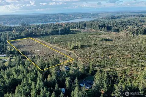 2006 140th St NW, Gig Harbor, WA 98329