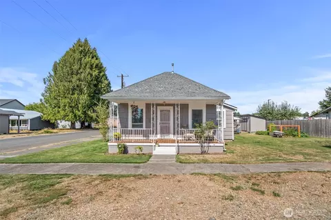 450 Cedar St, Toledo, WA 98591