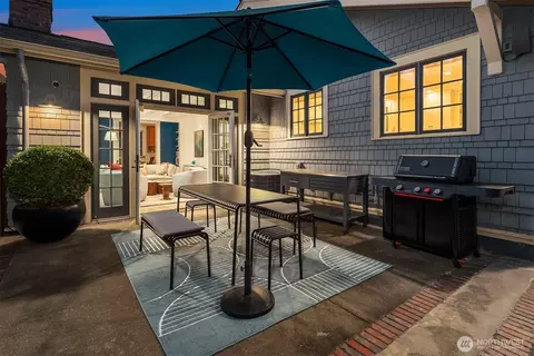 Exterior - 2000 38th Ave E, Seattle, WA 98112 photo 3 of 7
