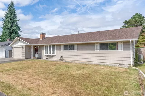 2852 Magnolia St, Longview, WA 98632