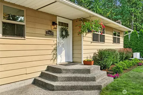 22615 1st Dr SE, Bothell, WA 98021 photo 4