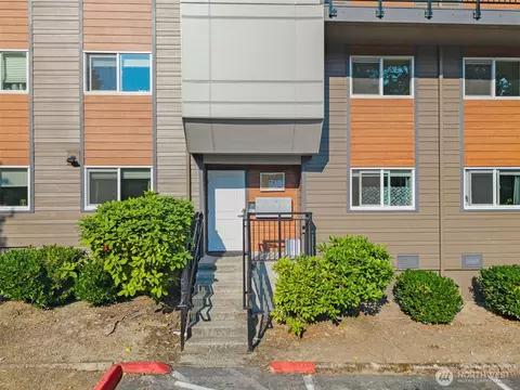 210 SW Clark St #A202, Issaquah, WA 98027