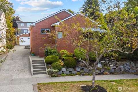 5608 7th Ave NW, Seattle, WA 98107