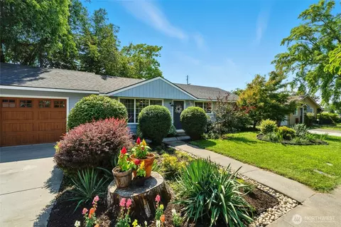 127 Meadow St, Walla Walla, WA 99362