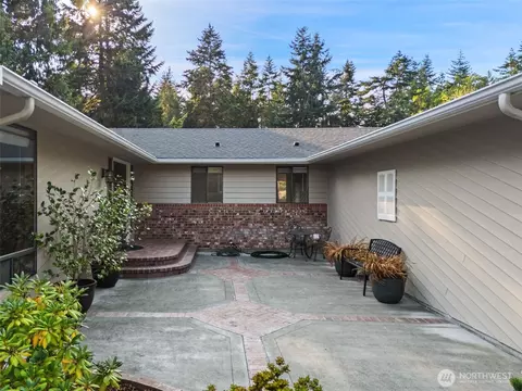Exterior - 383 Kirner Rd, Sequim, WA 98382 photo 4 of 12