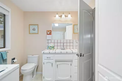 Bath - 383 Kirner Rd, Sequim, WA 98382 photo 3 of 3