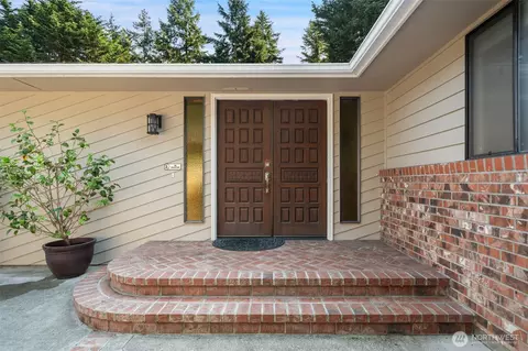 Entry Way - 383 Kirner Rd, Sequim, WA 98382 photo 1 of 2