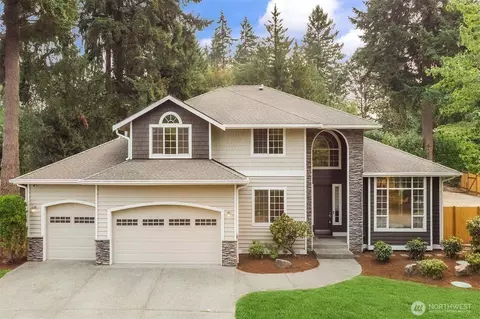 8822 116th Ave SE, Newcastle, WA 98056