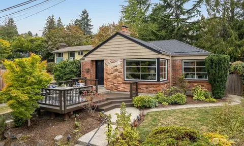 5223 56th Ave S, Seattle, WA 98118