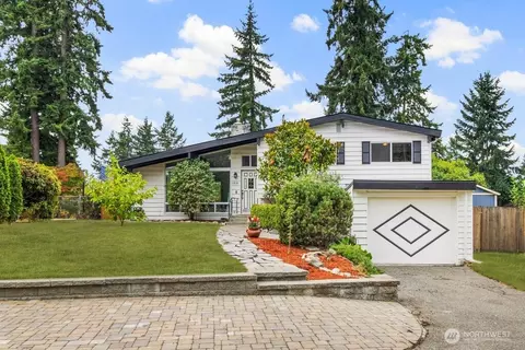 17826 65th Pl W, Lynnwood, WA 98037