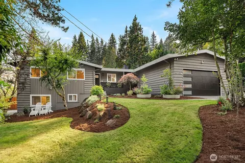 15735 SE 25th St, Bellevue, WA 98008