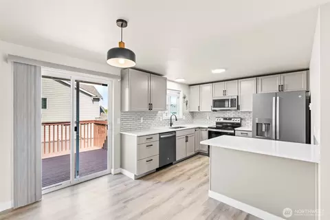 2017 201st St E, Spanaway, WA 98387 photo 11