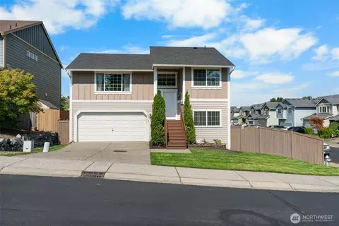 2017 201st St E, Spanaway, WA 98387