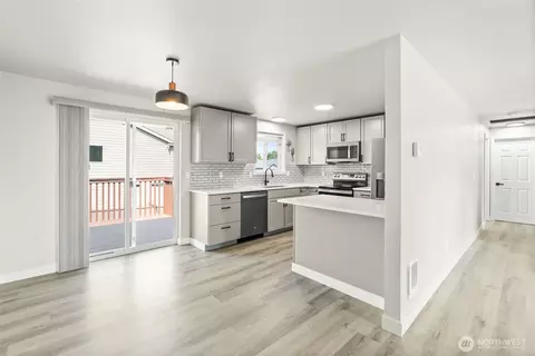 2017 201st St E, Spanaway, WA 98387 photo 9