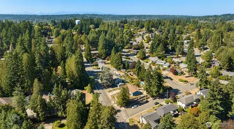 View/Area - 9236 NE 191st St, Bothell, WA 98011 photo 4 of 4