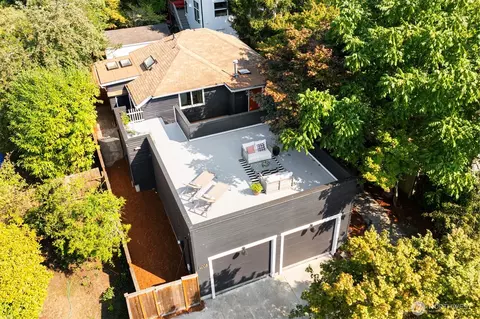 6008 57th Ave NE, Seattle, WA 98115