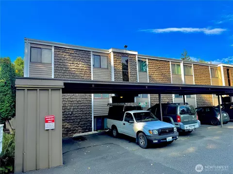1356 Orleans St, Bellingham, WA 98229