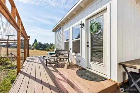 Exterior - 135 Edgington Dr, Sequim, WA 98382 photo 7 of 11