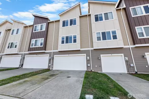 17417 118th Avenue Ct E #E, Puyallup, WA 98374