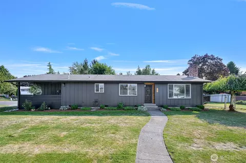 707 C St, Blaine, WA 98230
