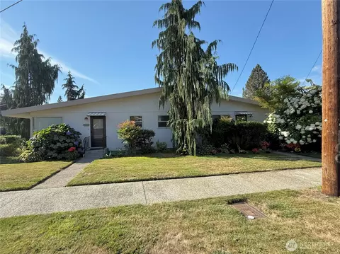 Exterior - 520 Sumner Ave #524, Sumner, WA 98390 photo 2 of 6