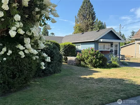 Exterior - 520 Sumner Ave #524, Sumner, WA 98390 photo 4 of 6