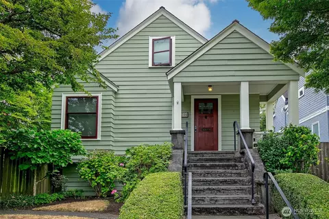 5206 Wallingford Ave N, Seattle, WA 98103