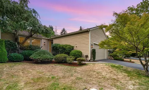 6555 159th Ave NE, Redmond, WA 98052