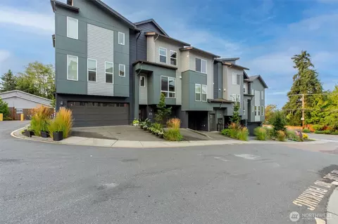 15113 40th Ave W #B2, Lynnwood, WA 98087