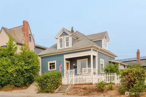 1404 Burwell St, Bremerton, WA 98337