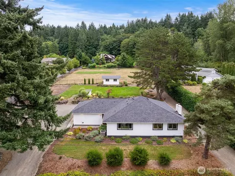9805 Crescent Valley Dr NW, Gig Harbor, WA 98332