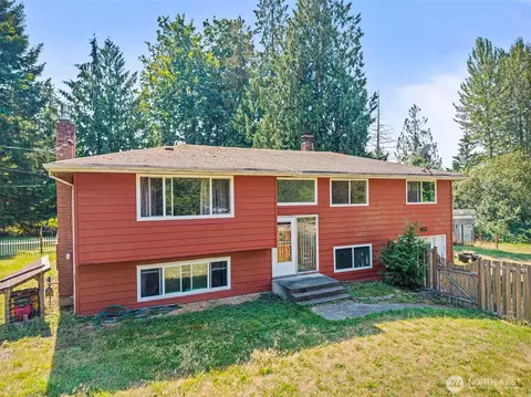 13255 SE 282nd St, Kent, WA 98042