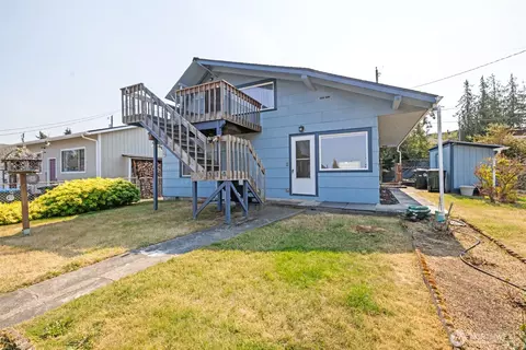 414 E Lopez Ave, Port Angeles, WA 98362