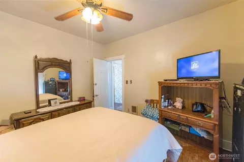 Bedroom - 1111 Maple St, Everett, WA 98201 photo 1 of 3
