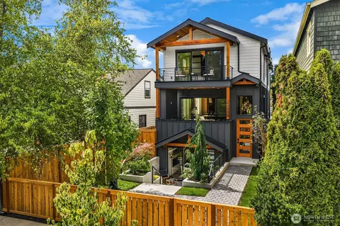 2029 42nd Ave E, Seattle, WA 98112