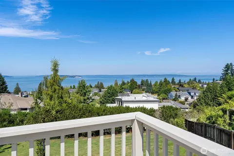 View/Area - 5152 Sound Ave, Everett, WA 98203 photo 1 of 4