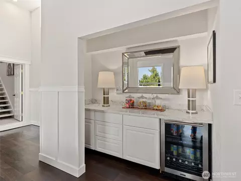 Entry Way - 5152 Sound Ave, Everett, WA 98203 photo 1 of 1