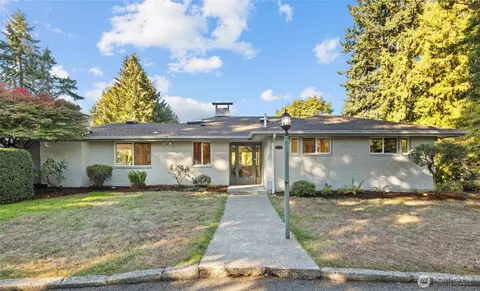 15708 60th Ave W, Edmonds, WA 98026