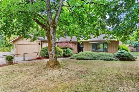 4014 Wiggins Rd SE, Olympia, WA 98501