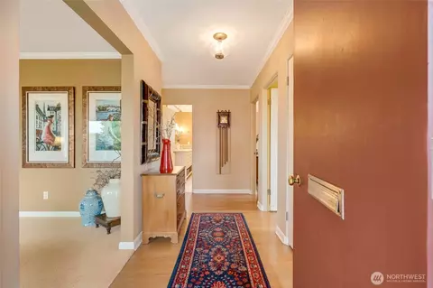 Entry Way - 811 Rucker Ave, Everett, WA 98201 photo 1 of 3