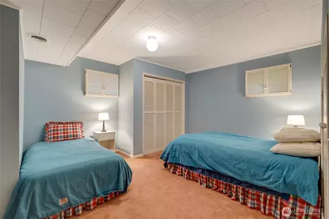 Bedroom - 811 Rucker Ave, Everett, WA 98201 photo 5 of 5