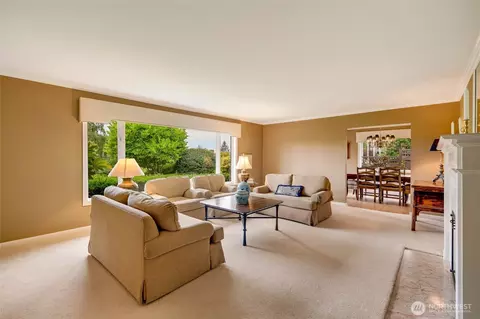 Living - 811 Rucker Ave, Everett, WA 98201 photo 2 of 4