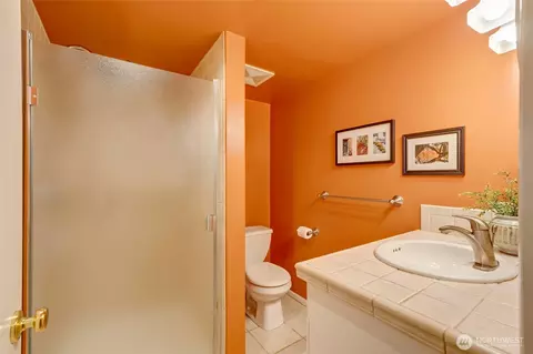 Bath - 811 Rucker Ave, Everett, WA 98201 photo 2 of 2